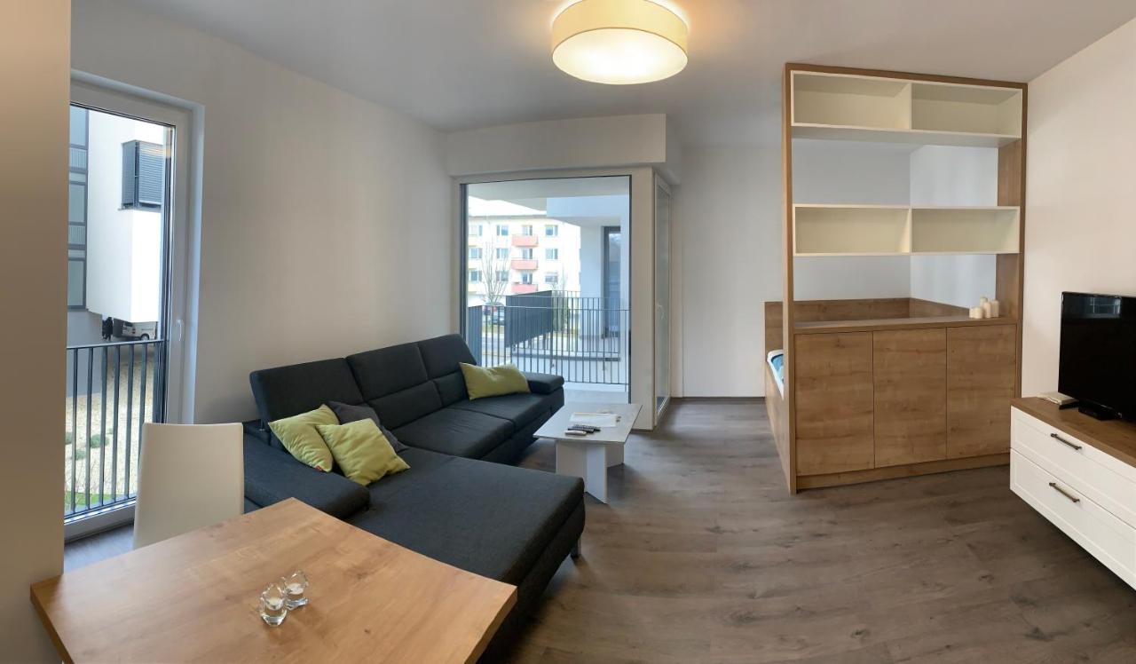Greenbay Golf Apartments Тренчин Экстерьер фото