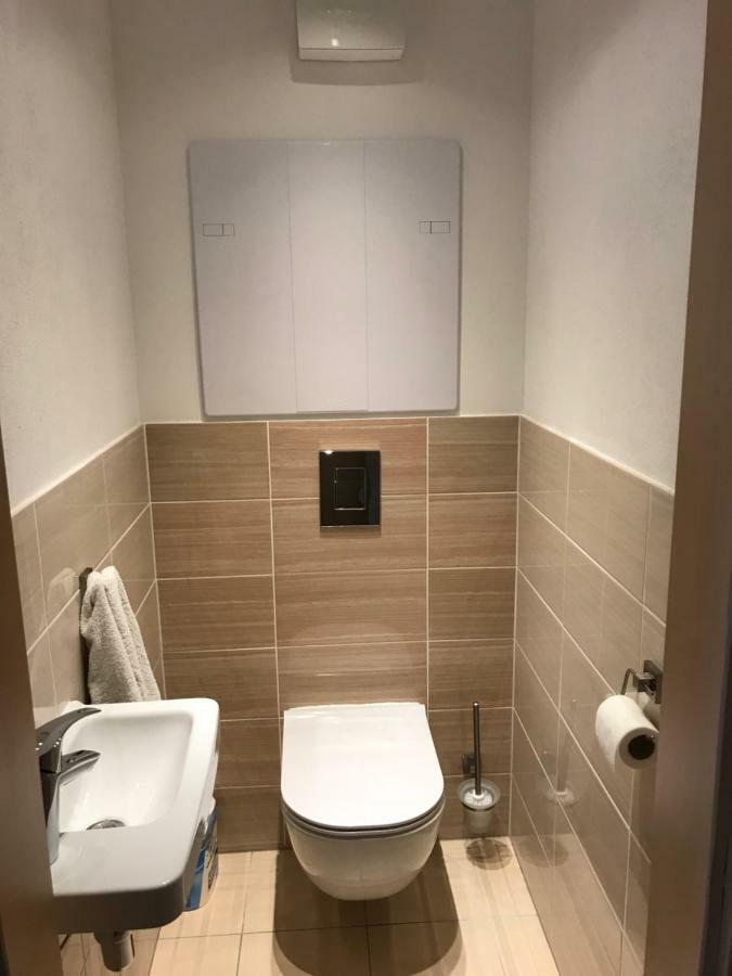 Greenbay Golf Apartments Тренчин Экстерьер фото